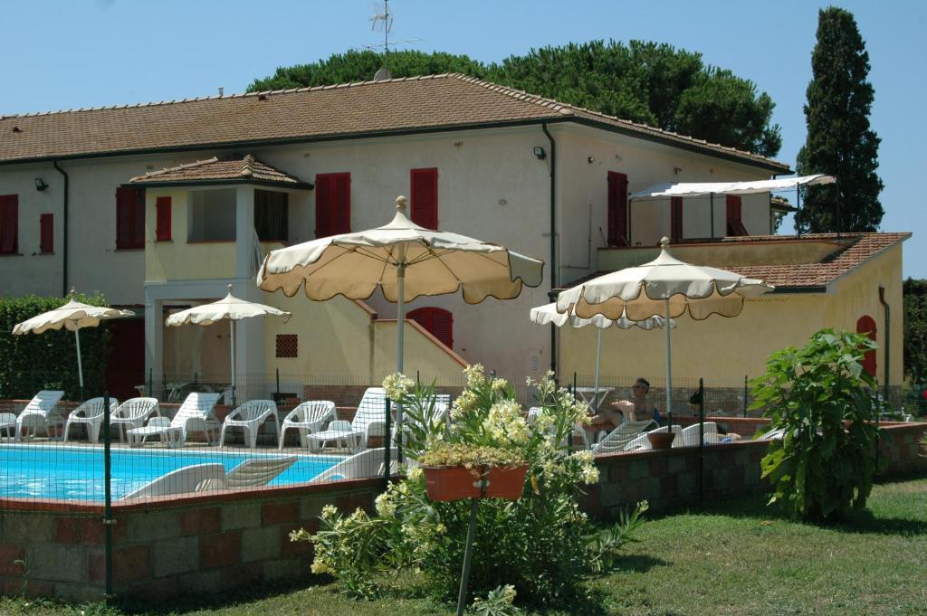Casa Vacanze Guardamare San Vincenzo Exteriör bild