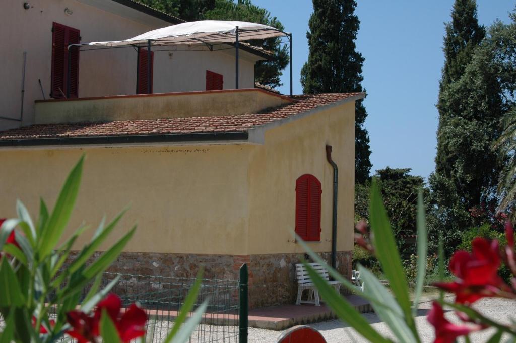 Casa Vacanze Guardamare San Vincenzo Exteriör bild