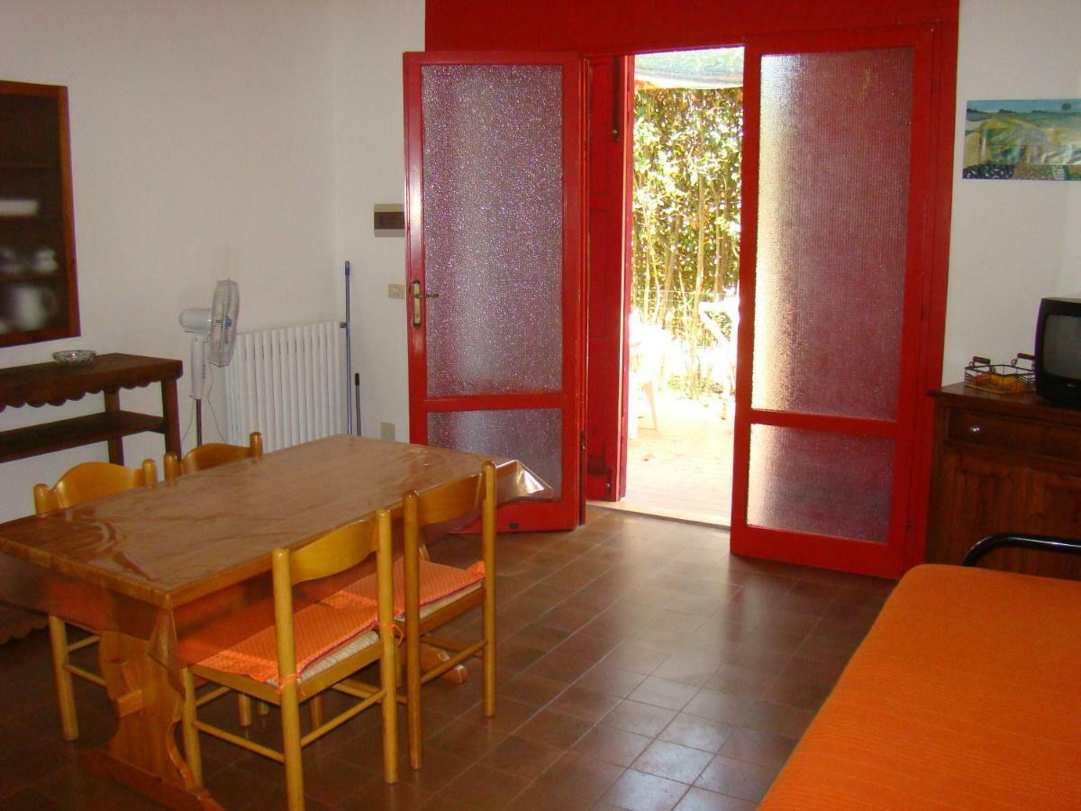Casa Vacanze Guardamare San Vincenzo Exteriör bild